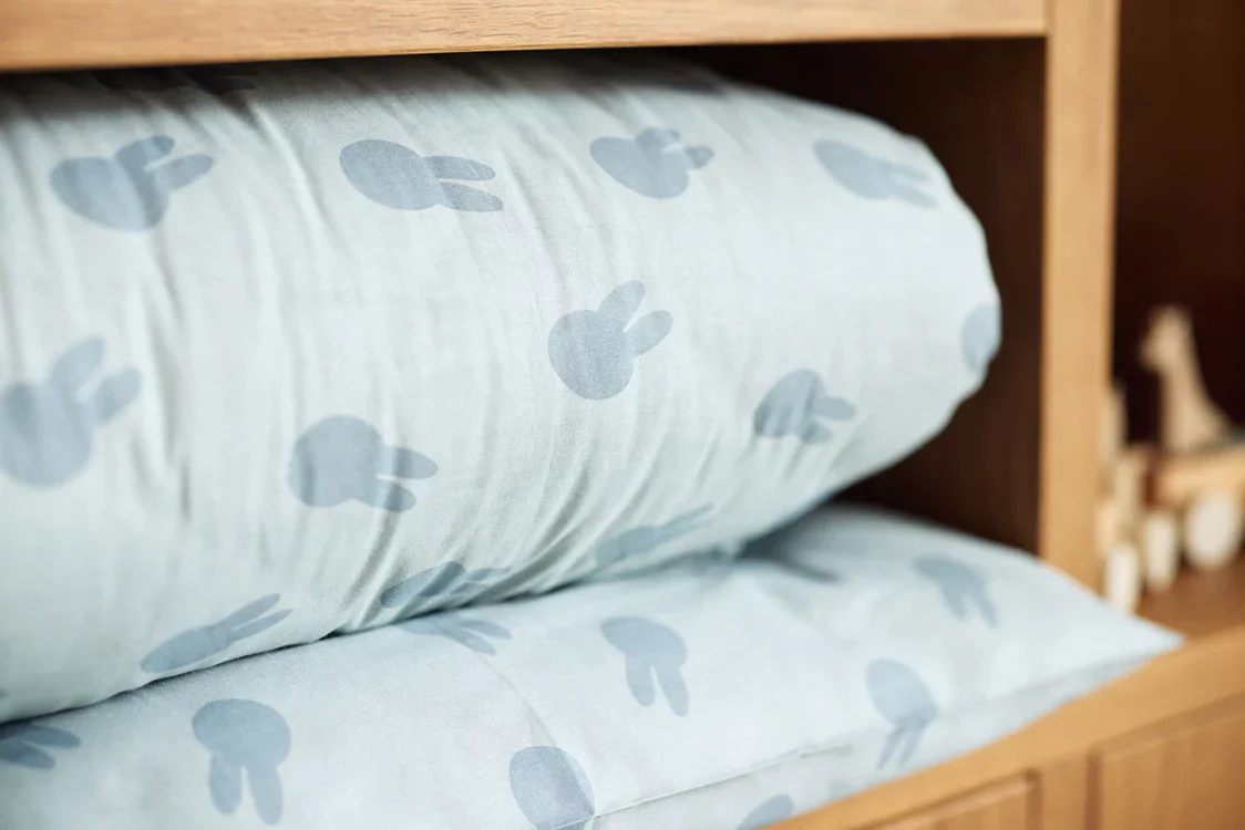 Housse de couette et taie 100x140cm Miffy Shadow - Sea Green – Image 4