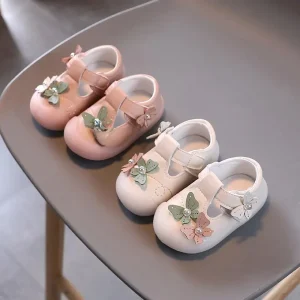 Ballerine bébé fille papillon