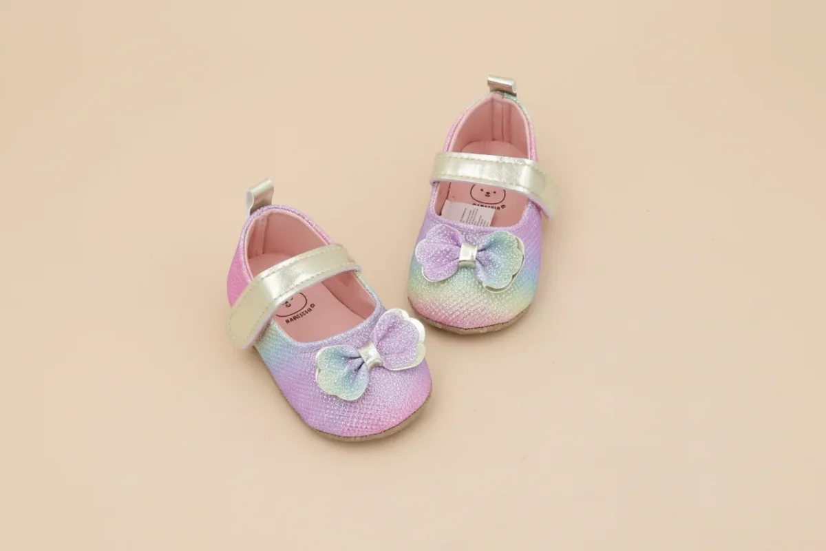 Chaussure bébé arc-en-ciel